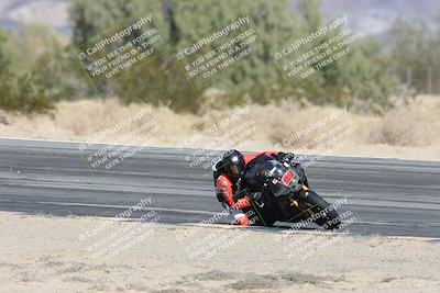 media/Dec-07-2025-CVMA (Sun) [[3e7d2de5dc]]/Race 6-The Shootout/